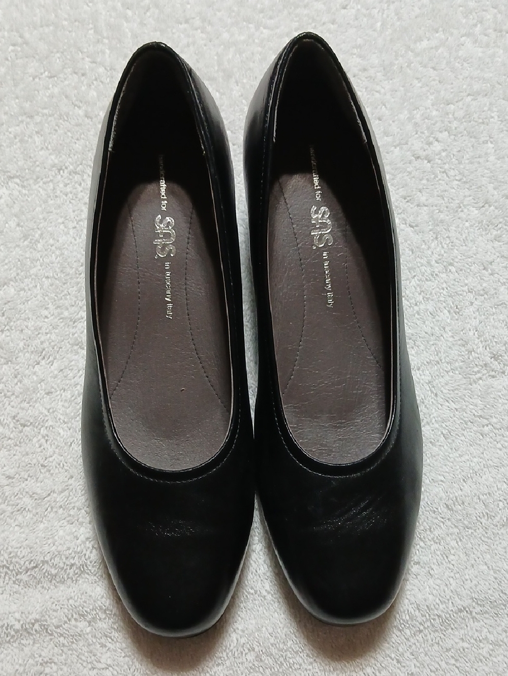 SAS Regina Black Pumps Size 9